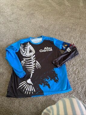 Abu Garcia Bass Pro Shops Blue Adult L long sleeve polyester fishing shirt
